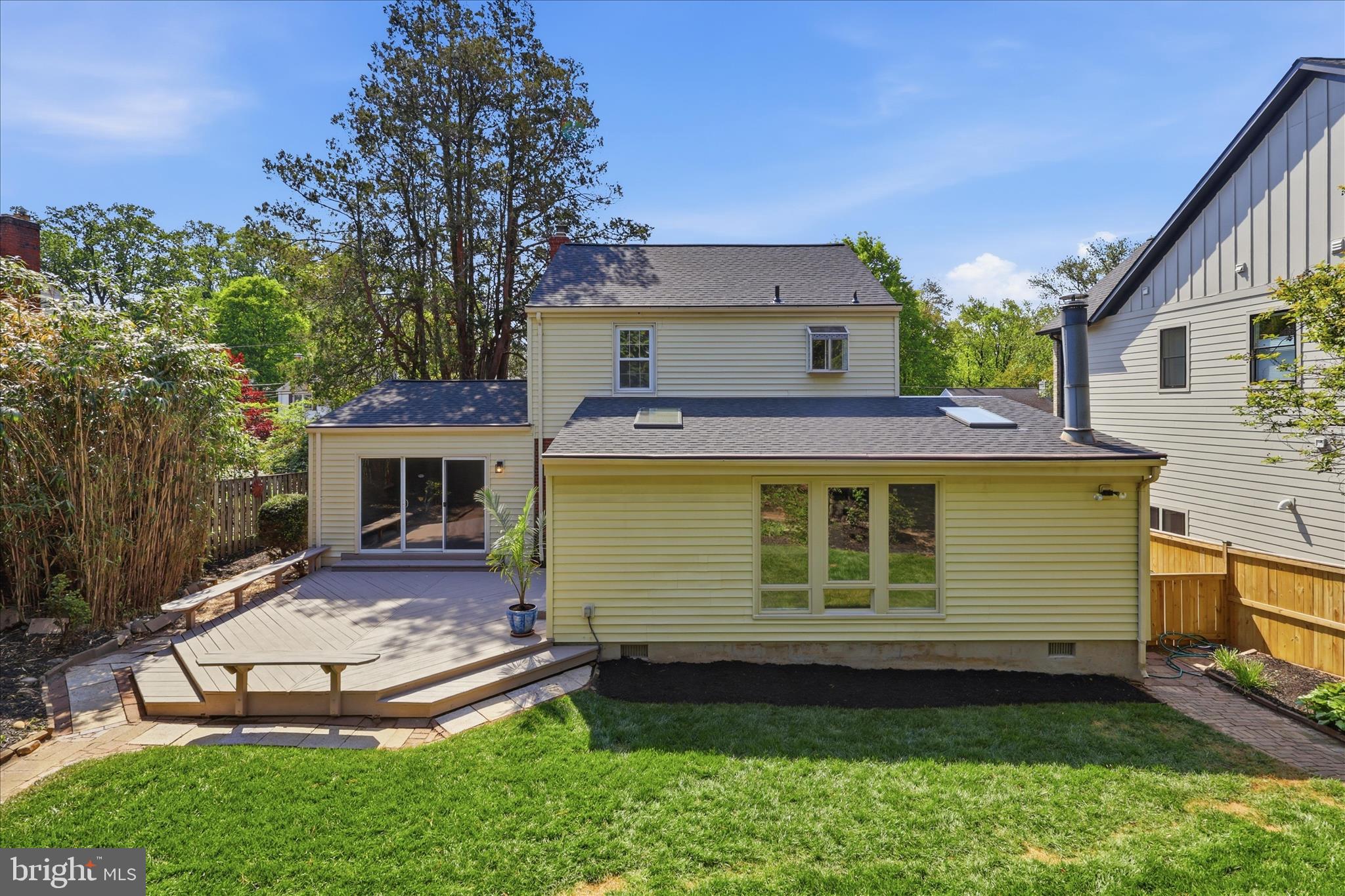 LACEY FOREST - Residential