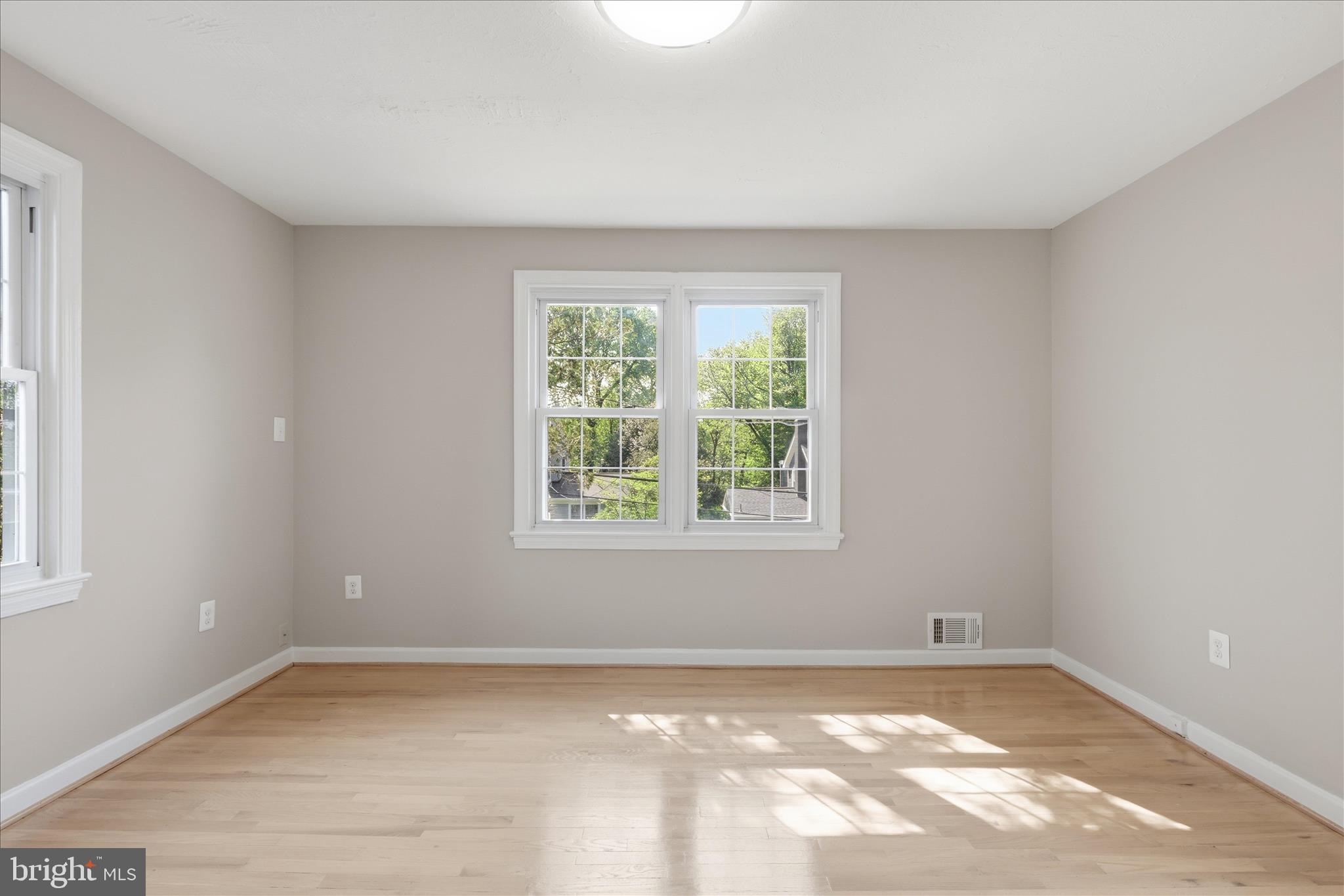 LACEY FOREST - Residential