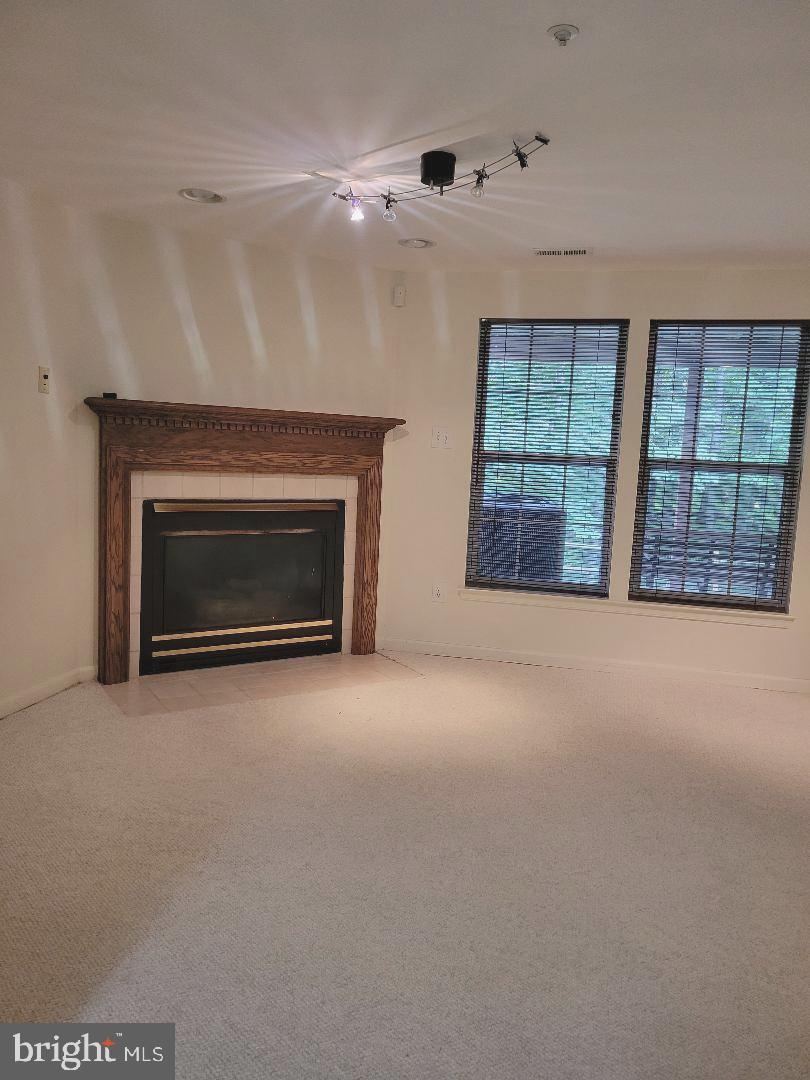 CLOPPERS MILL WEST - Residential Lease