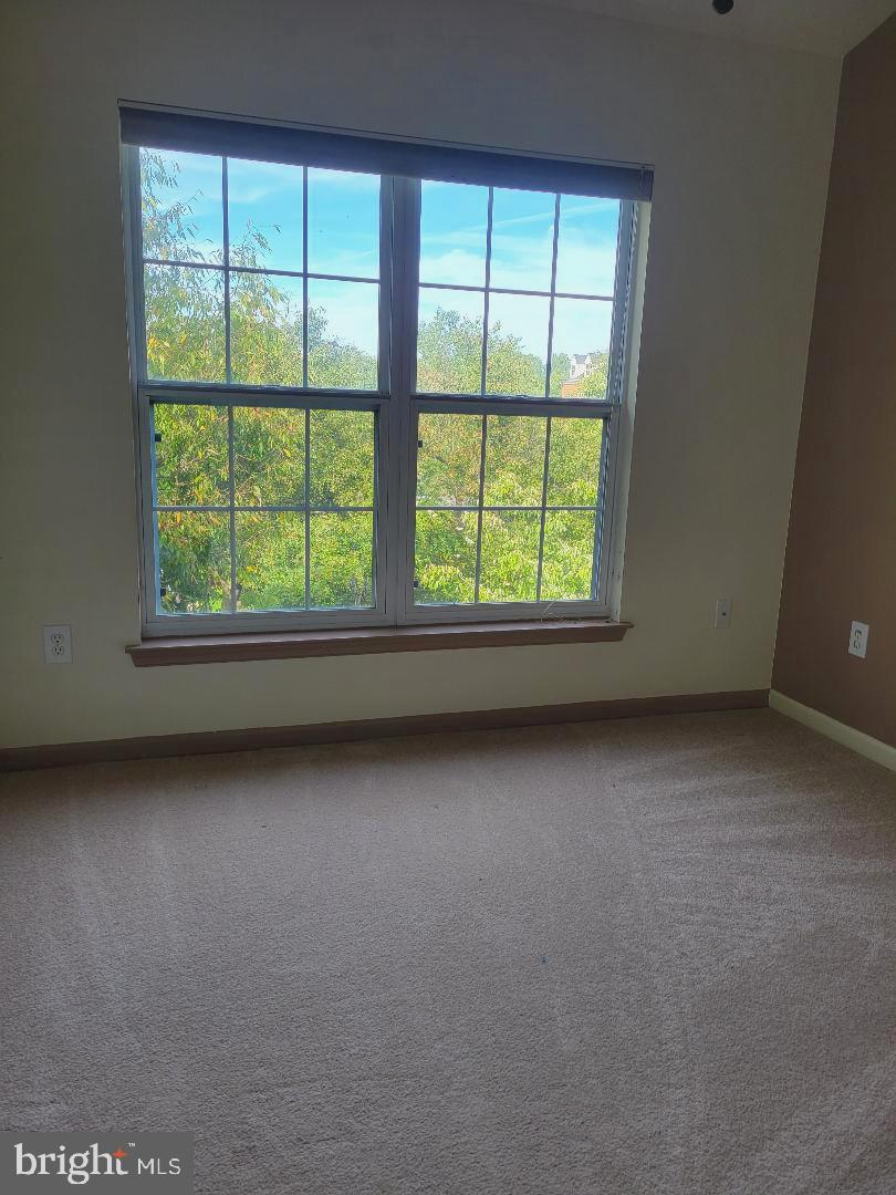 CLOPPERS MILL WEST - Residential Lease