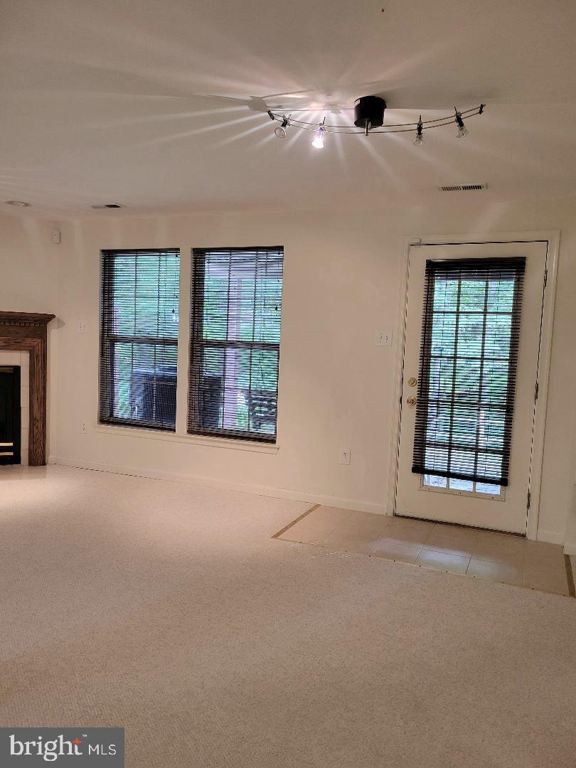 CLOPPERS MILL WEST - Residential Lease