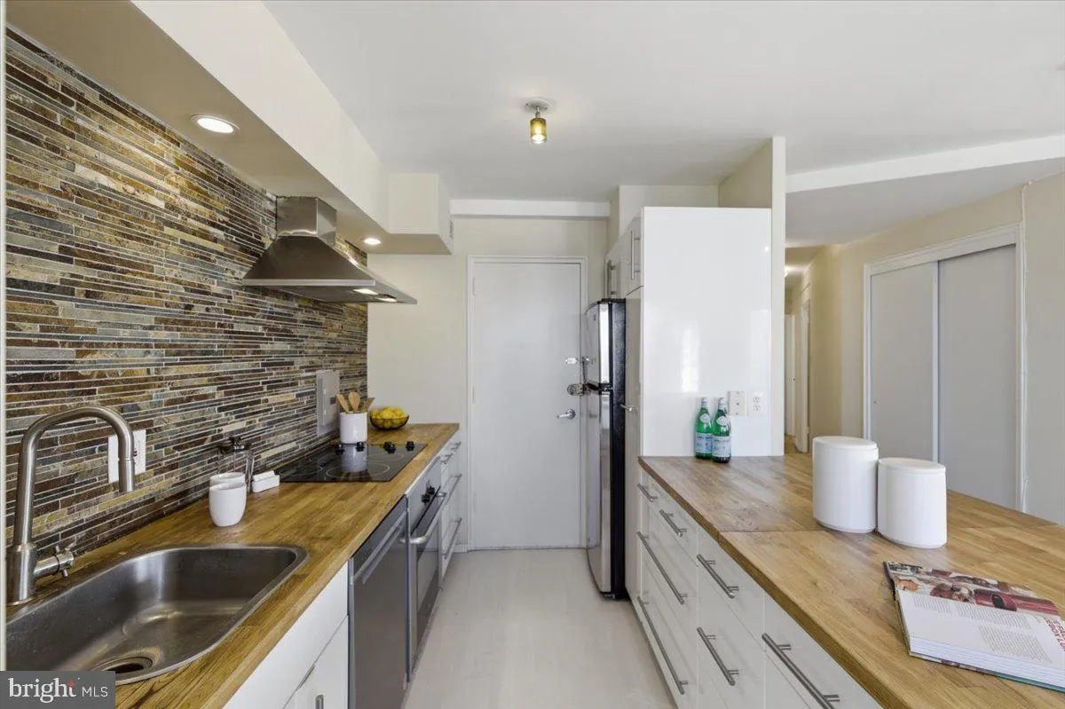 Additional image 22 of 4740 Connecticut Avenue NW Unit 706, Washington, DC 20008