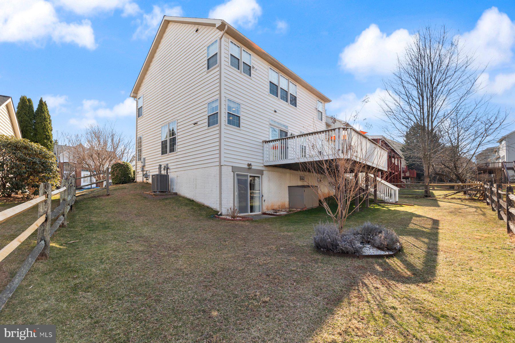 13409 QUEENSTOWN LANE