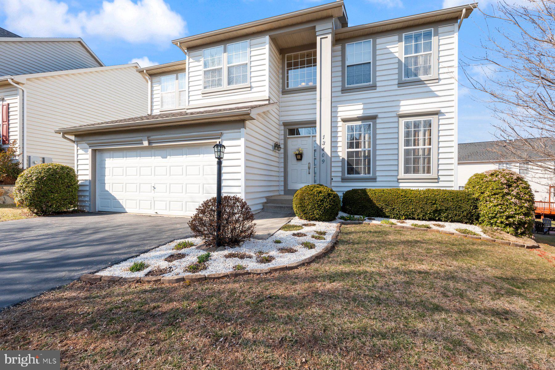 13409 QUEENSTOWN LANE