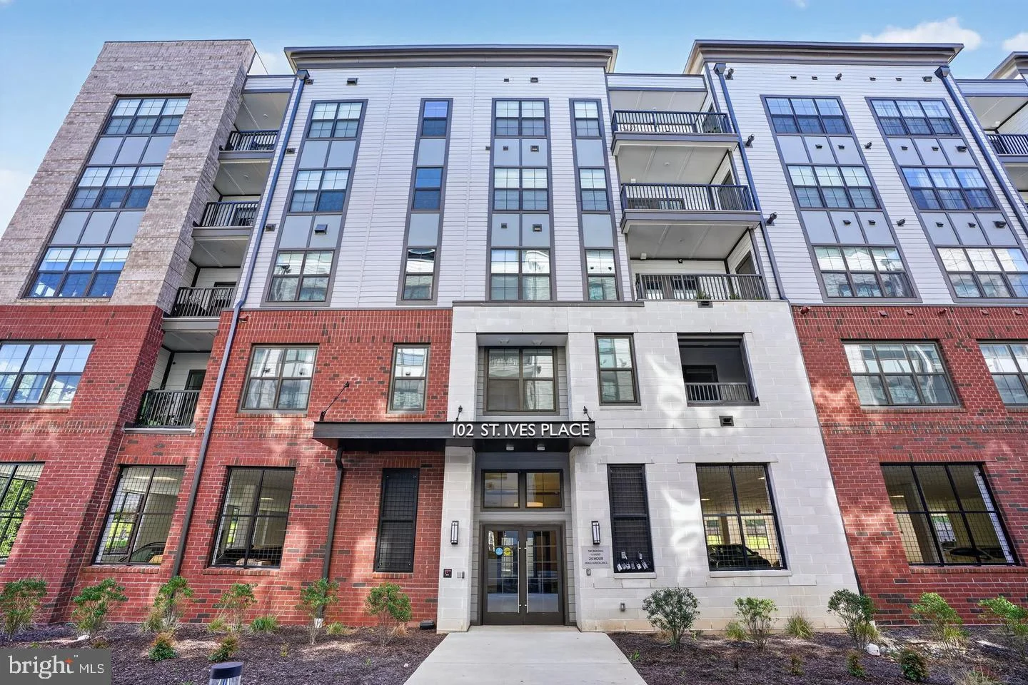 102 Saint Ives Place Unit 401, Oxon Hill, MD, 20745