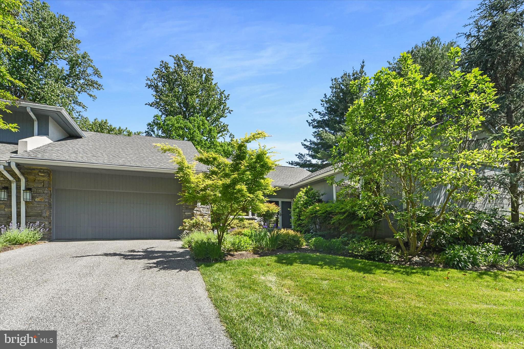 ROCKLAND RIDGE - Residential