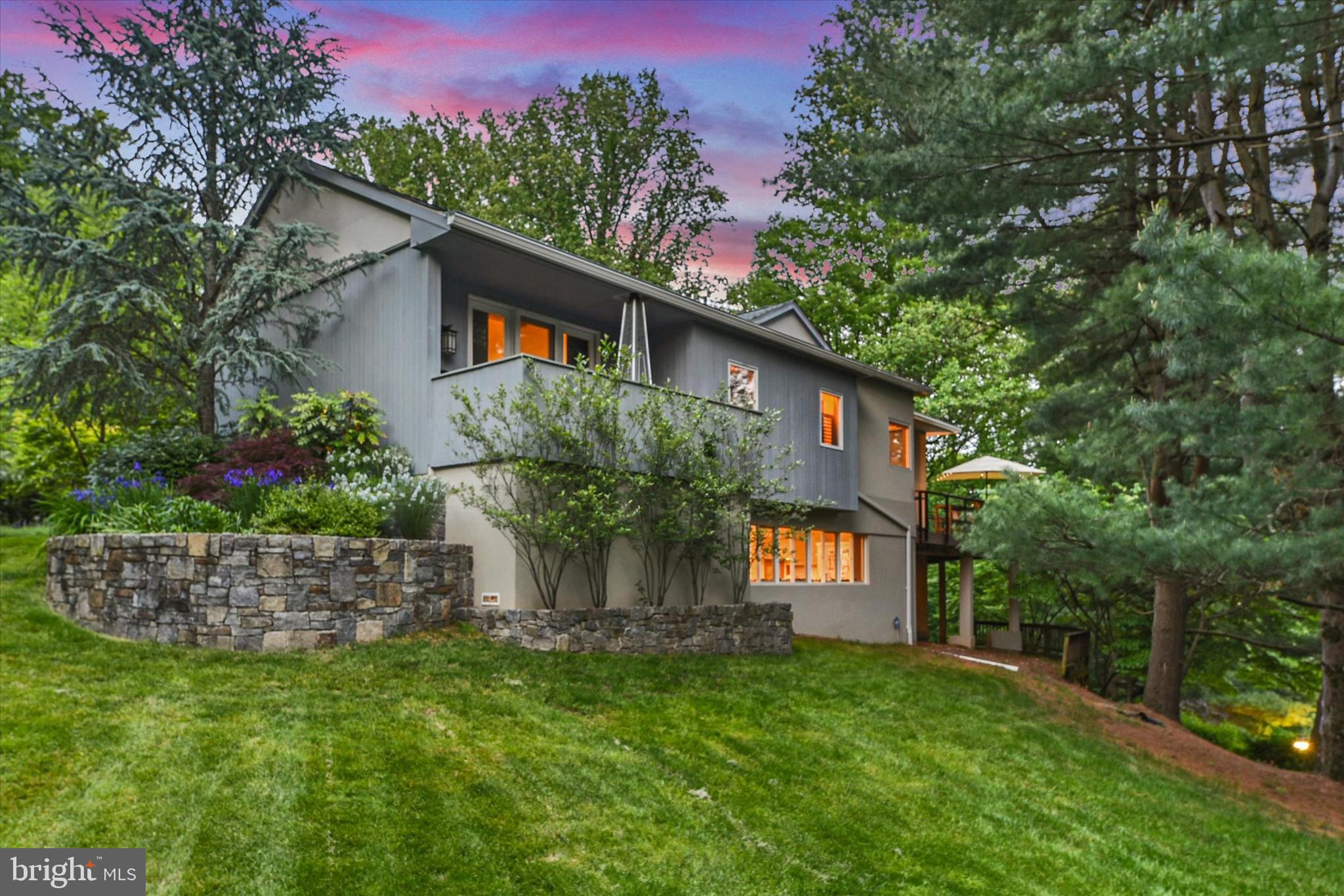 ROCKLAND RIDGE - Residential