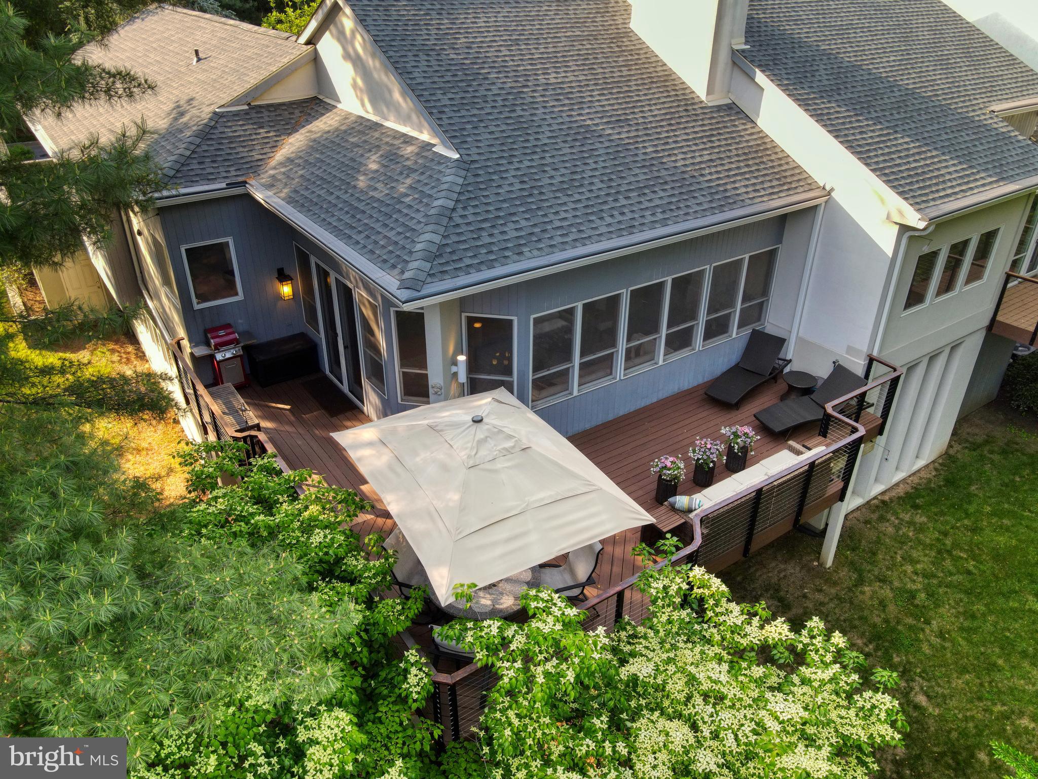 ROCKLAND RIDGE - Residential