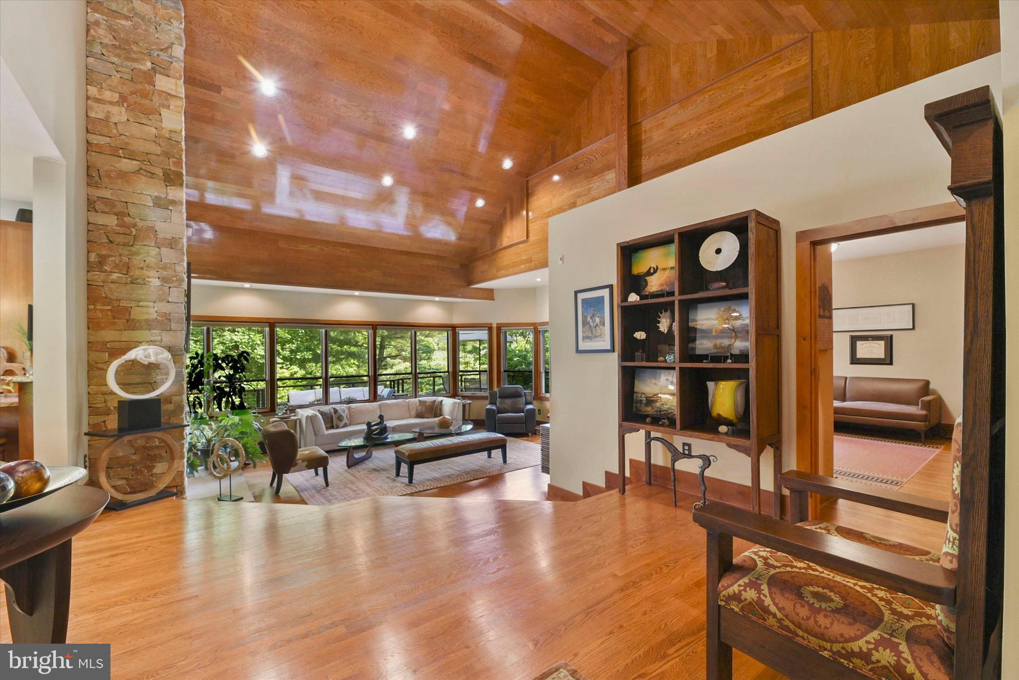ROCKLAND RIDGE - Residential