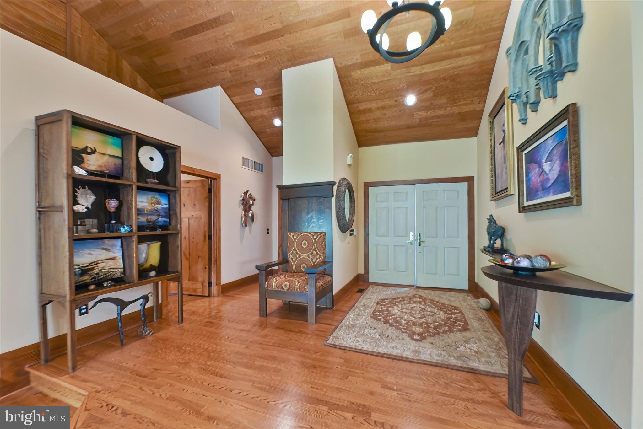 ROCKLAND RIDGE - Residential