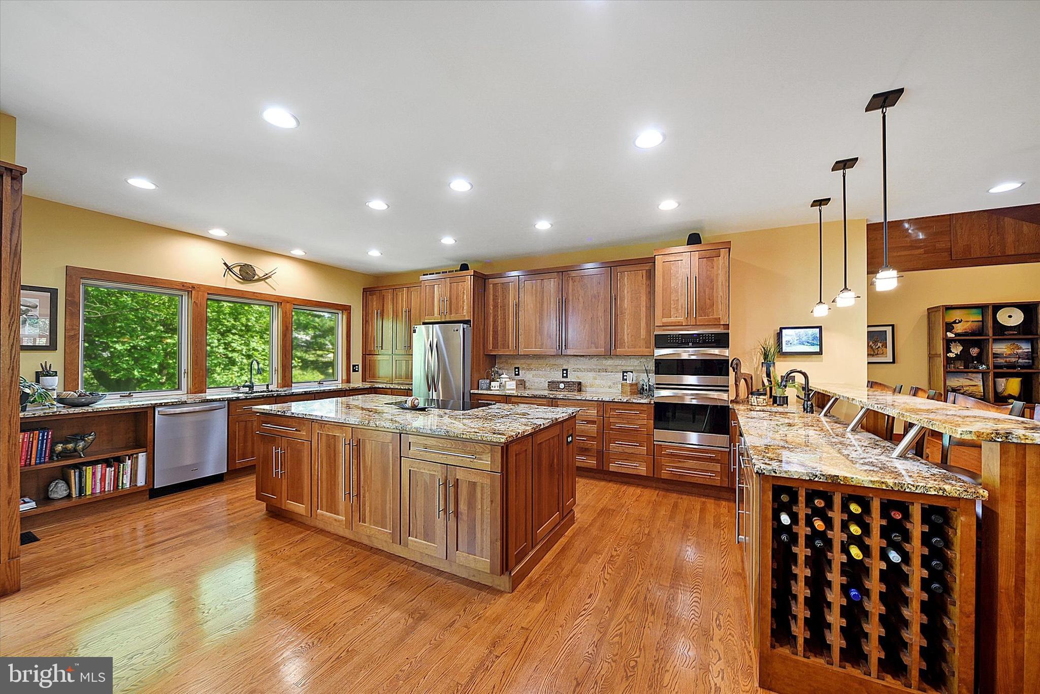 ROCKLAND RIDGE - Residential