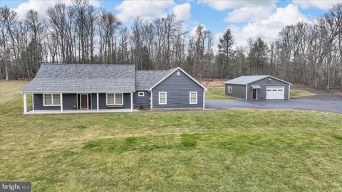 Homes For Sale - 643 Deturksville Road<br/> PINE GROVE, PA 17963