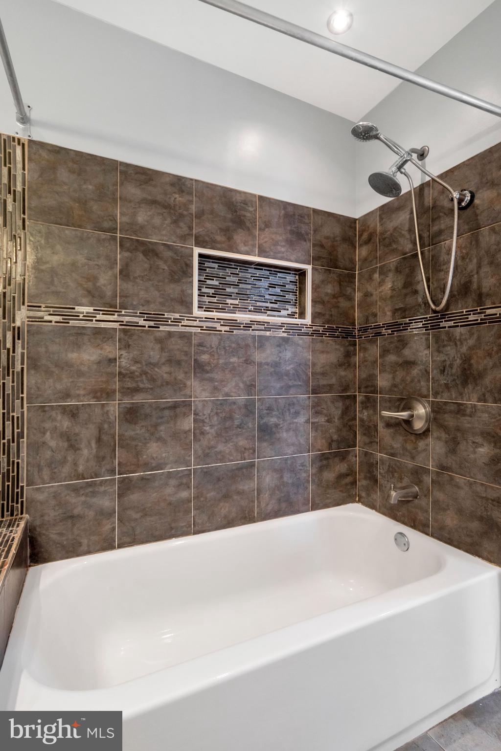 OVERBROOK - Residential