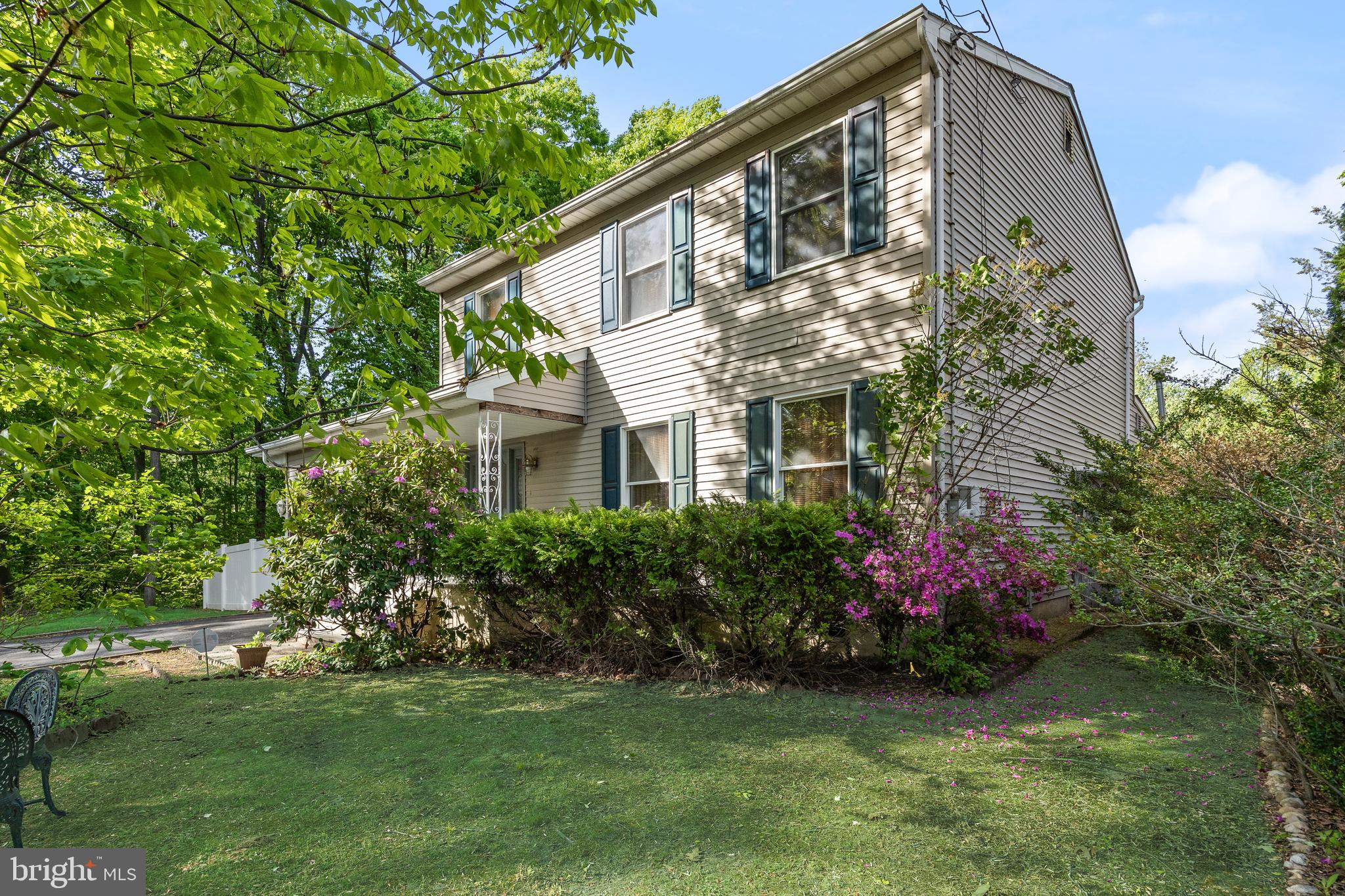 245 ASHLAND AVENUE
