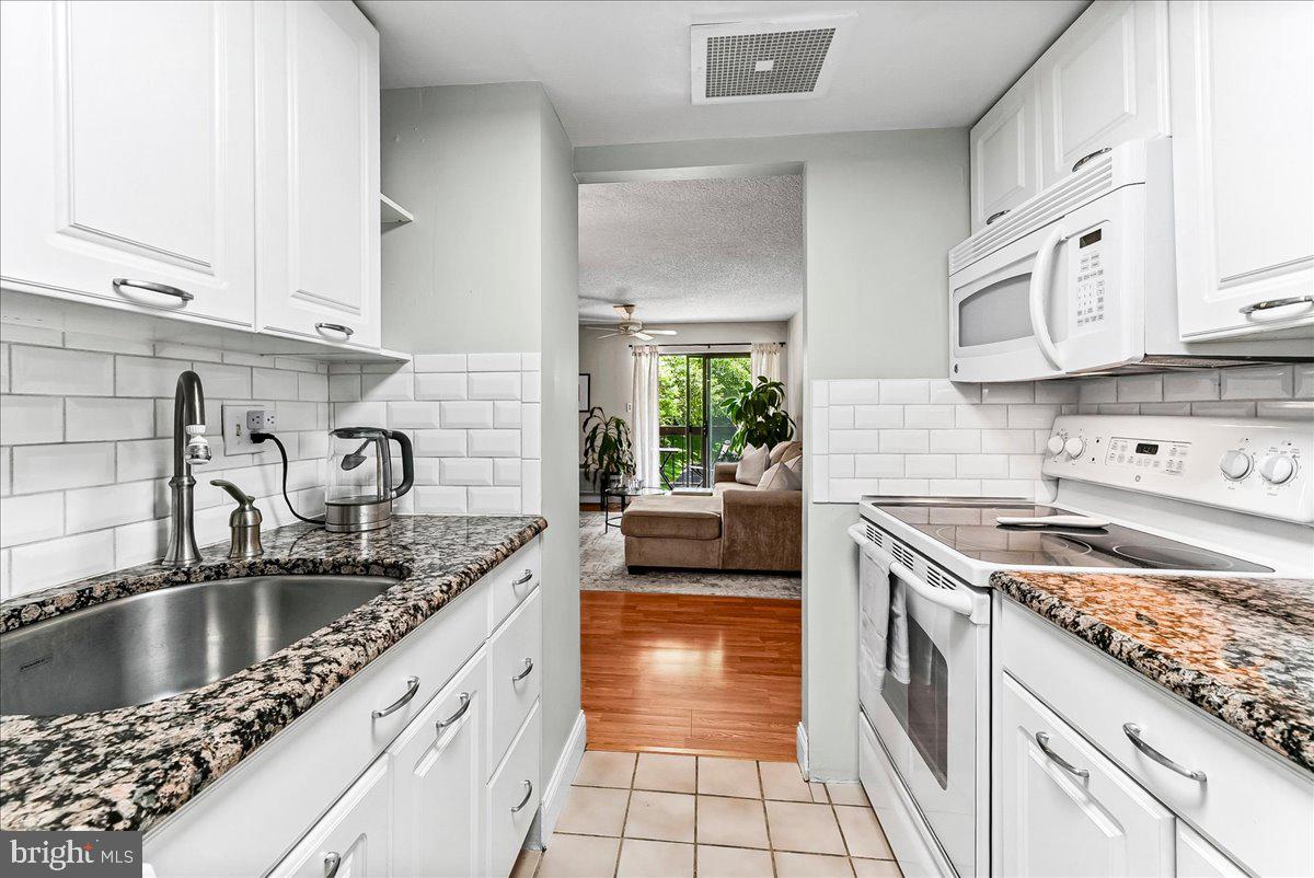 CRUM CREEK VALLEY - Residential