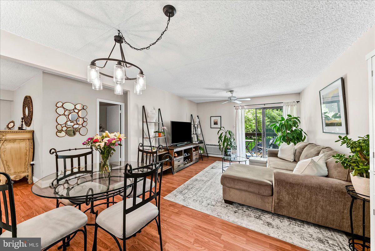 CRUM CREEK VALLEY - Residential