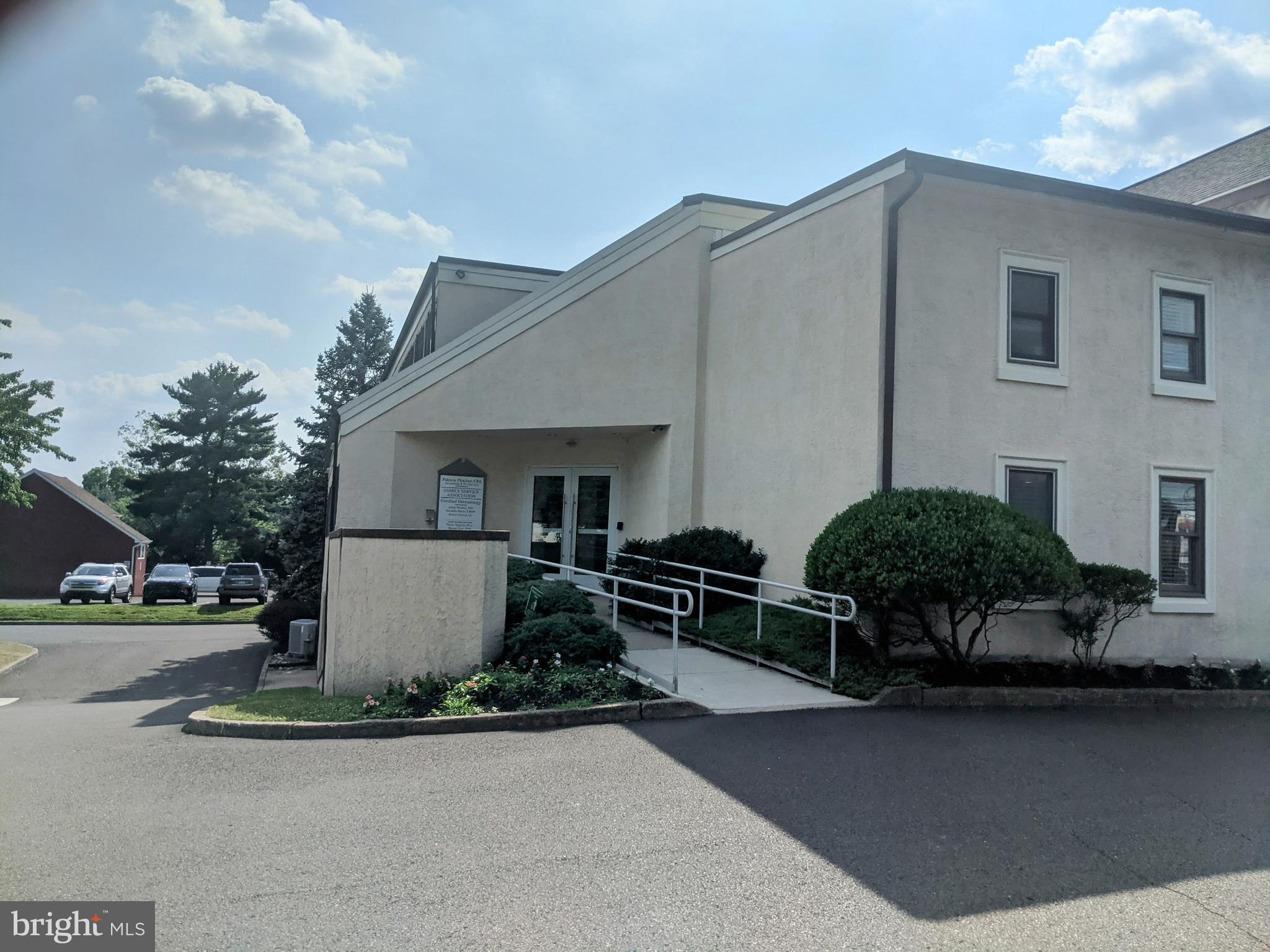 853 SECOND STREET PIKE