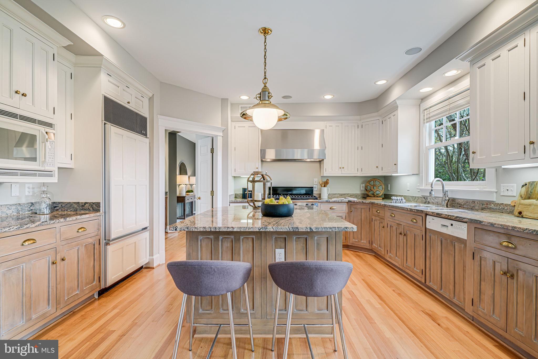 ROCK SPRING - Residential