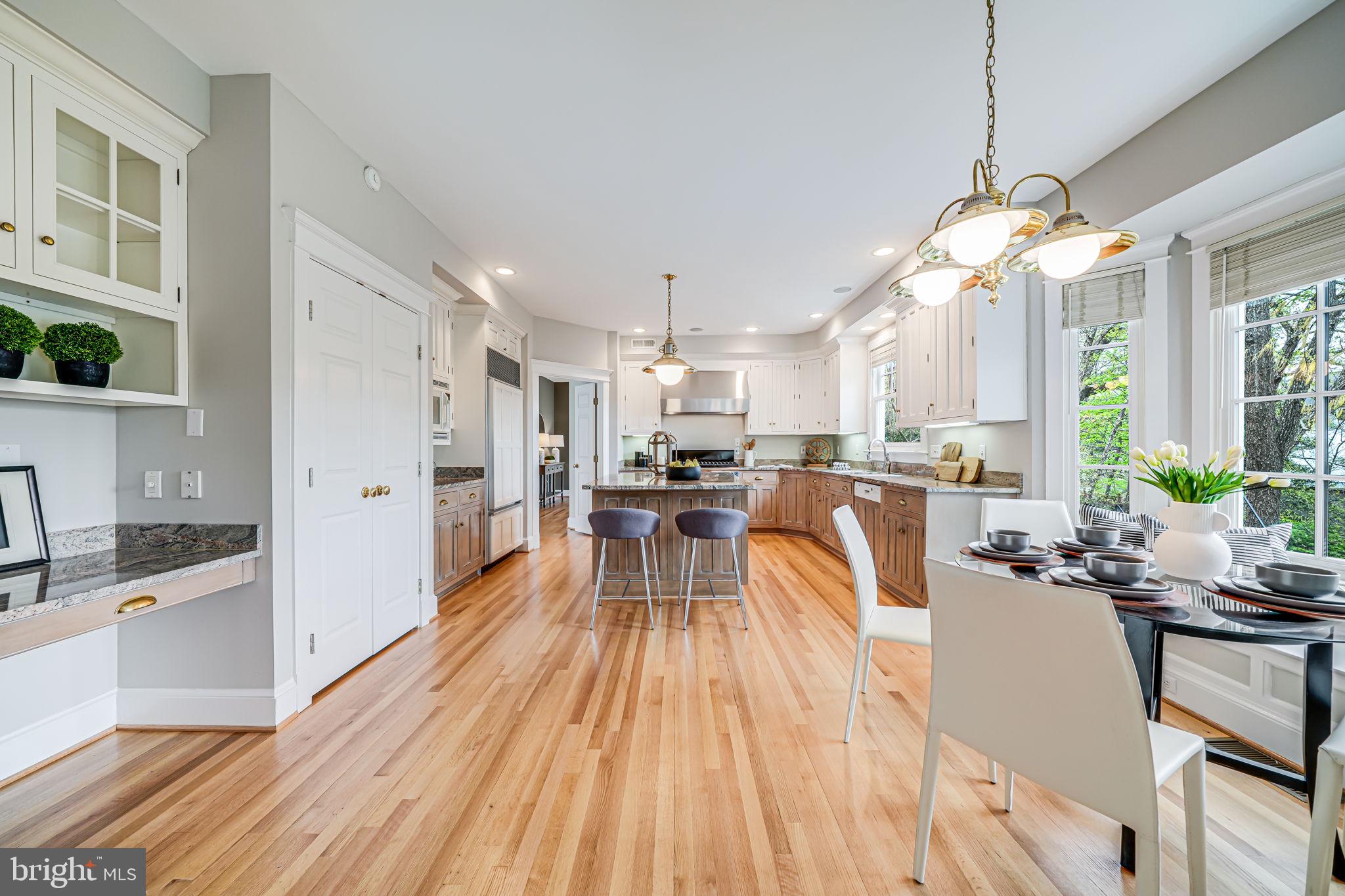 ROCK SPRING - Residential