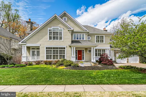 3102 N Dinwiddie Street, Arlington, VA MLS: VAAR2055142