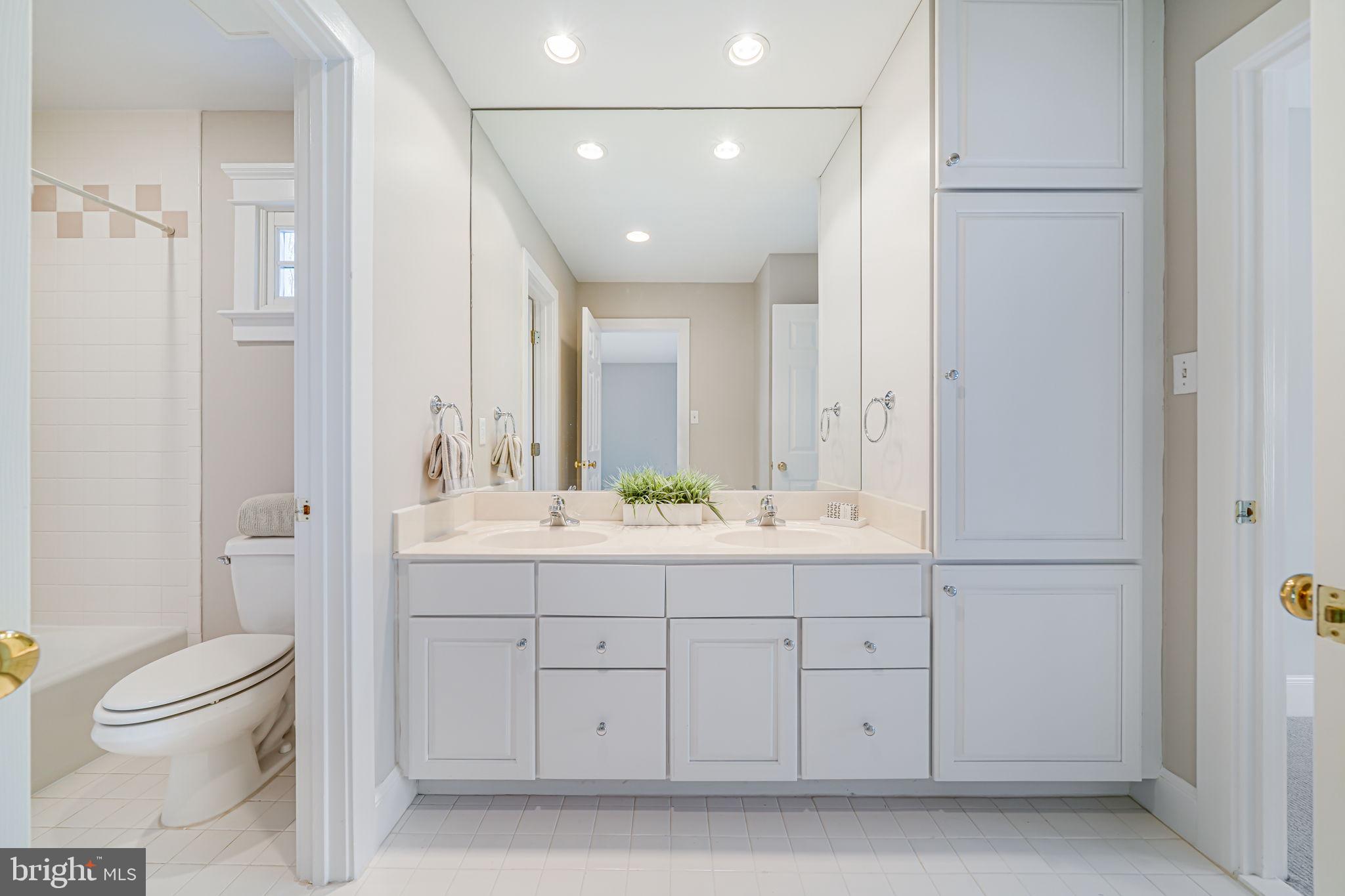 ROCK SPRING - Residential