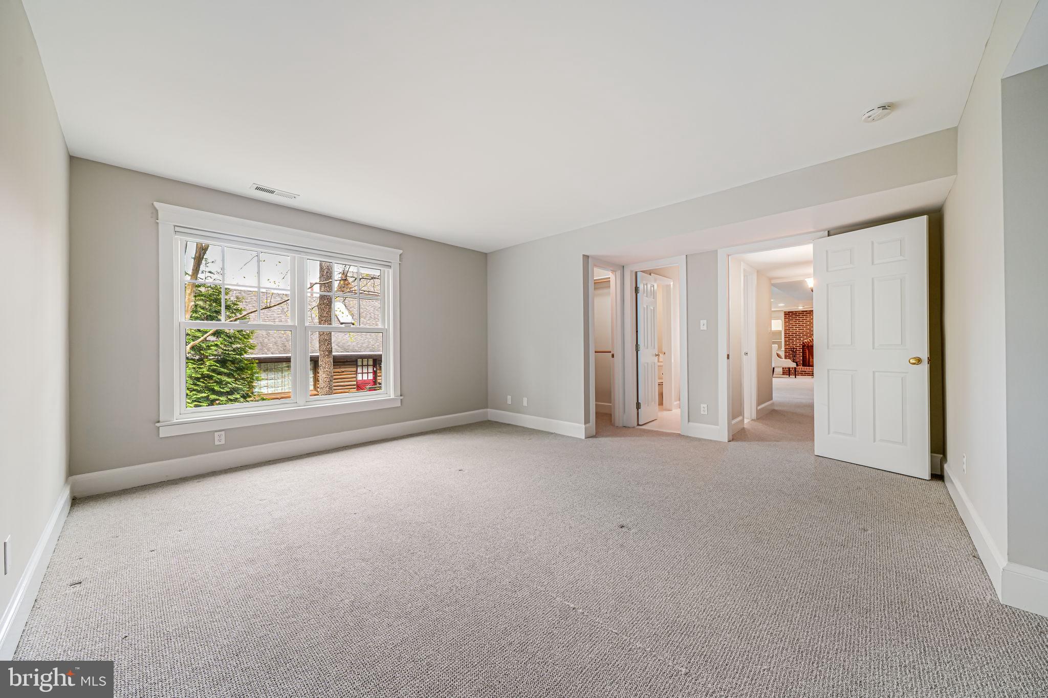 ROCK SPRING - Residential