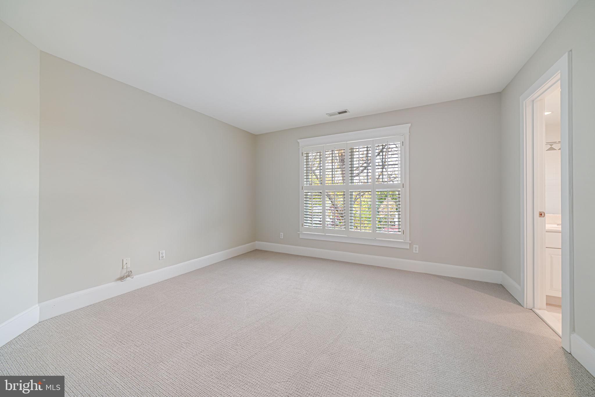 ROCK SPRING - Residential