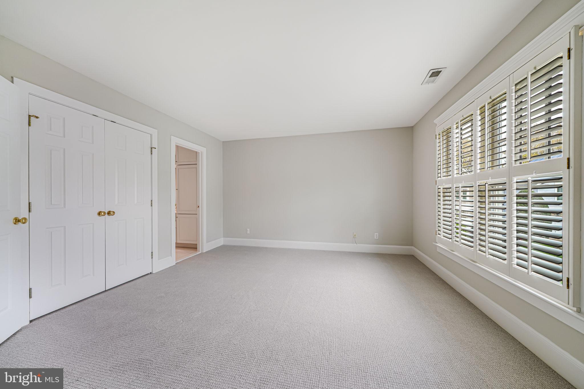 ROCK SPRING - Residential