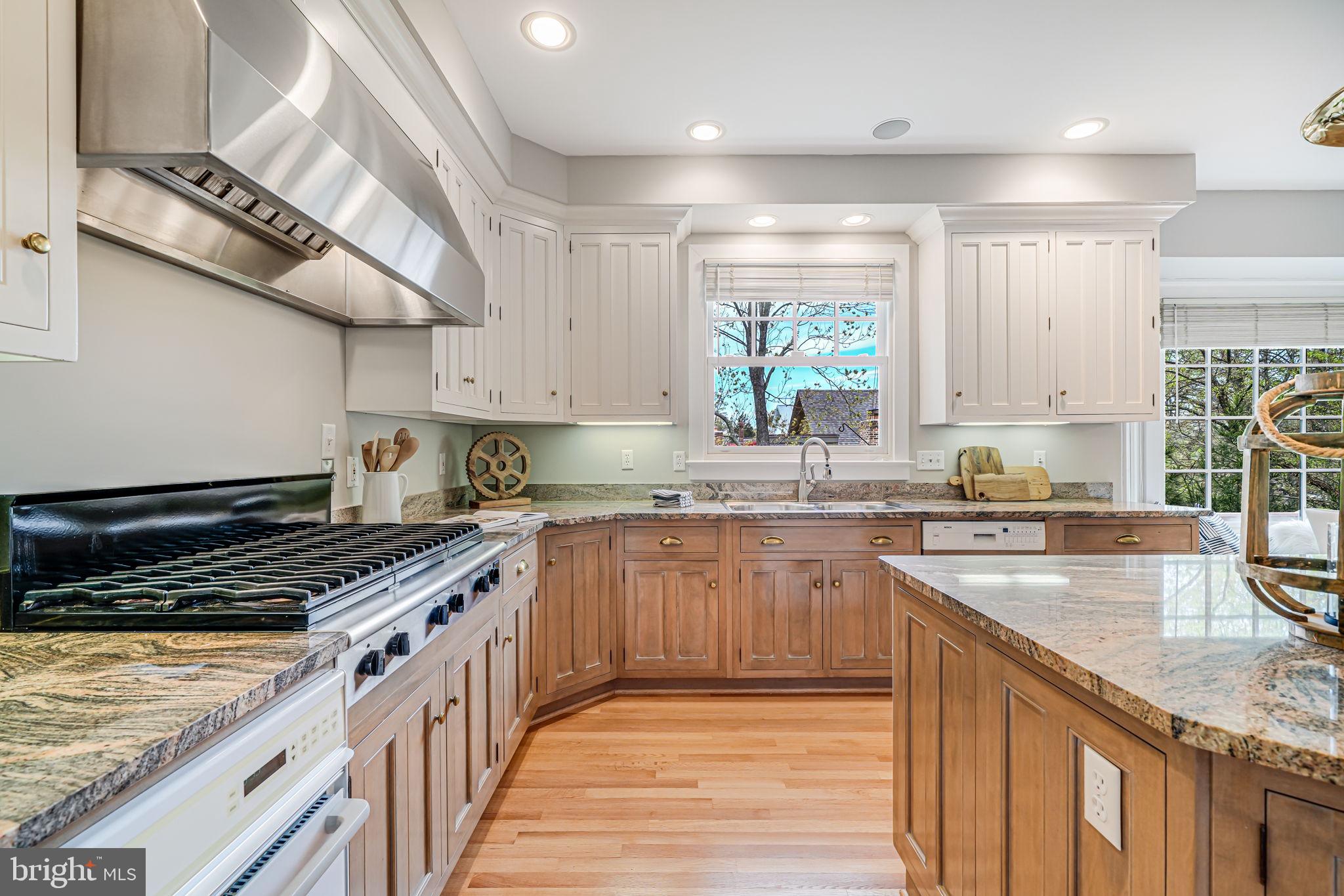 ROCK SPRING - Residential