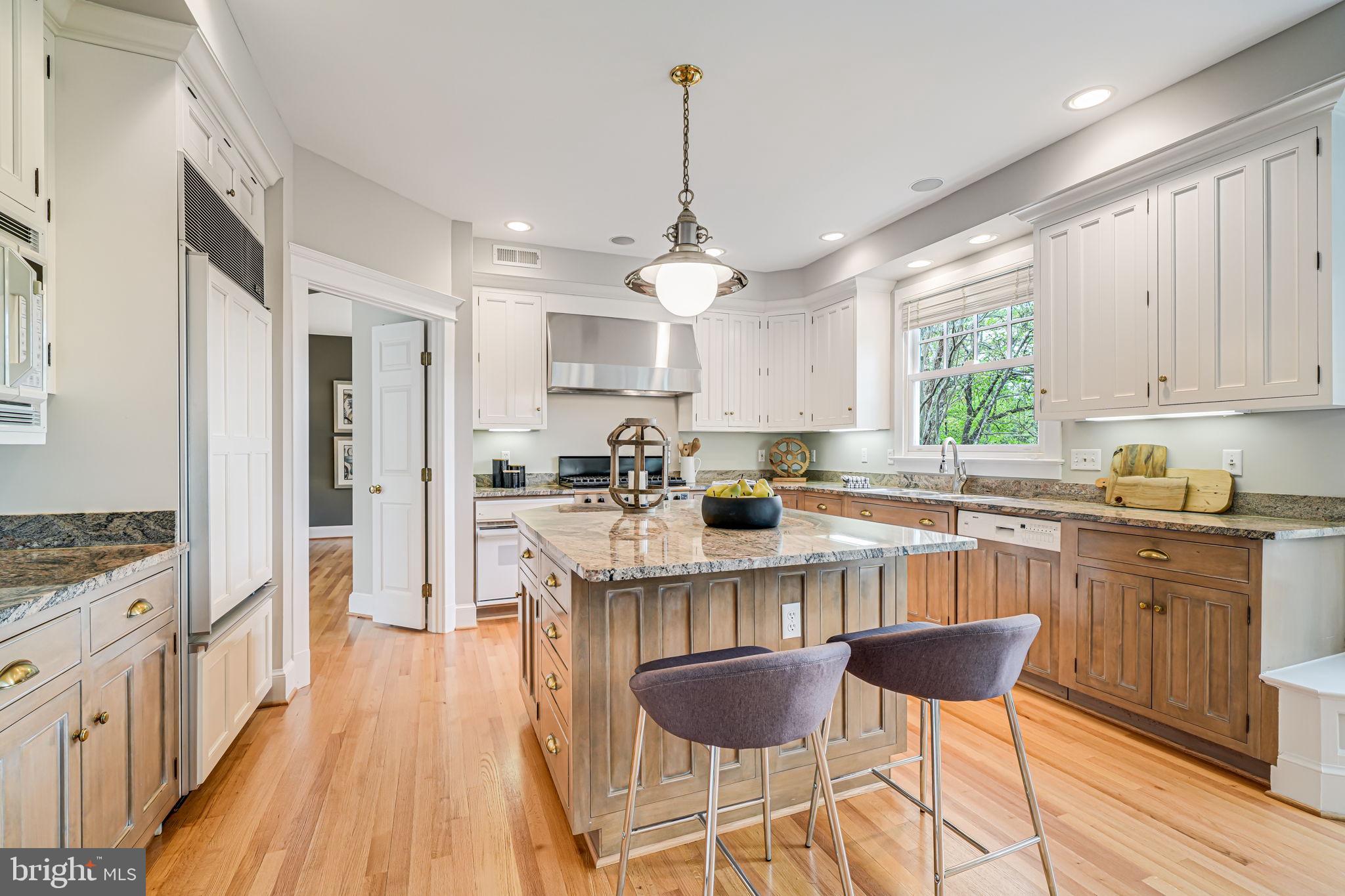 ROCK SPRING - Residential