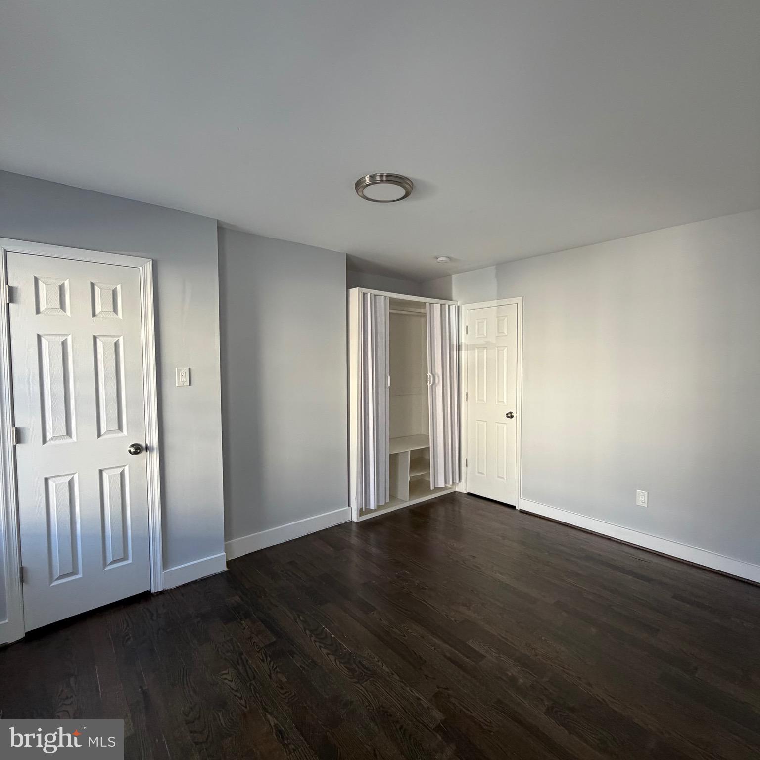 115 E MONMOUTH STREET