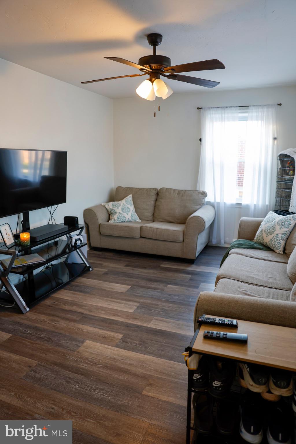 1020 N QUEEN