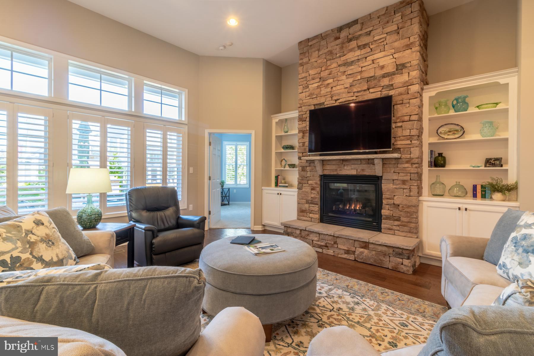 36524 SENATORS DRIVE