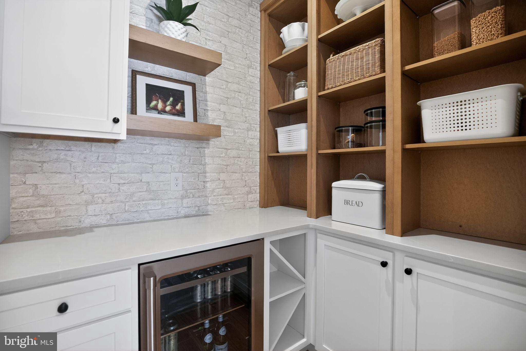 IRONSTONE AT BLUE BELL - Residential