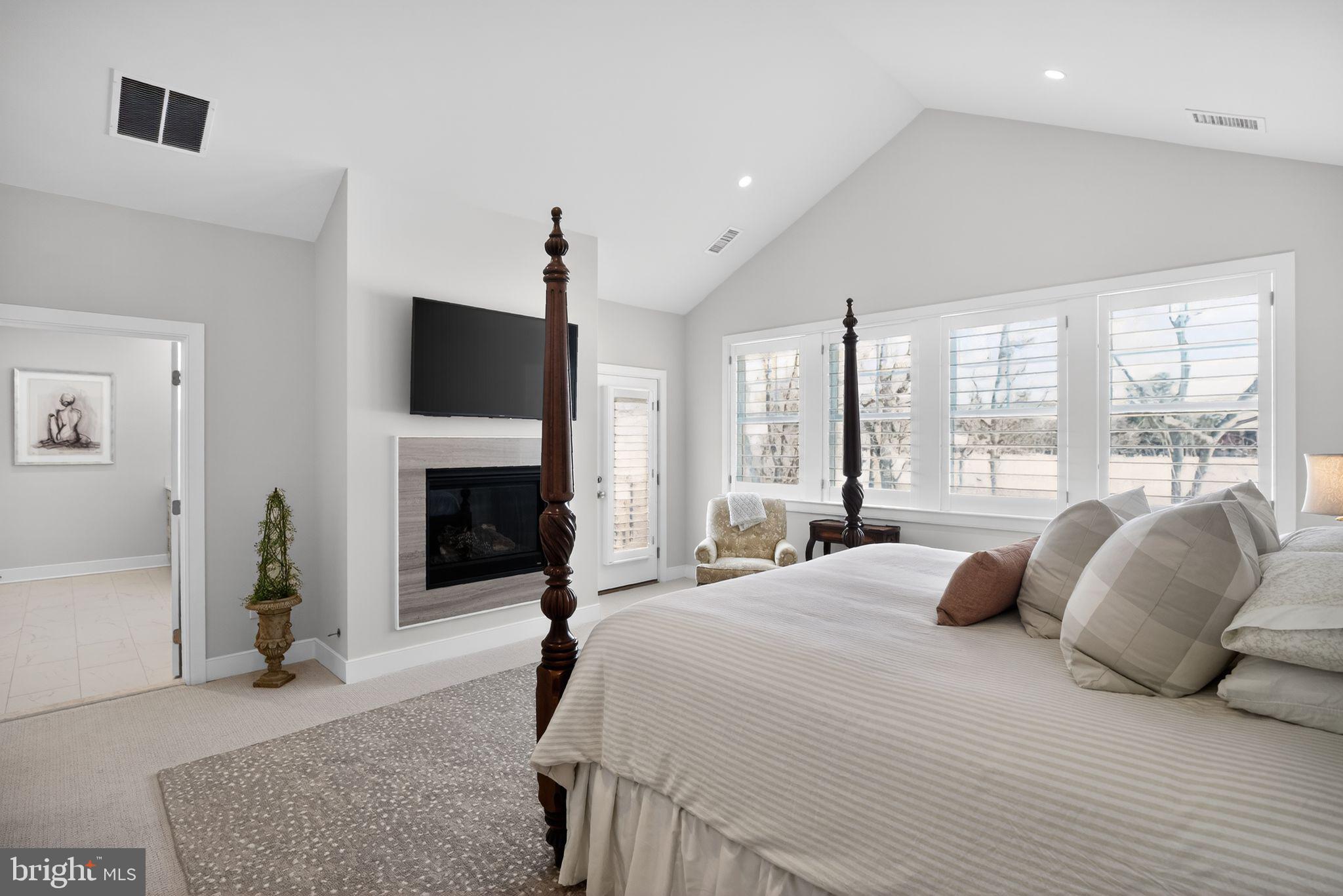 IRONSTONE AT BLUE BELL - Residential