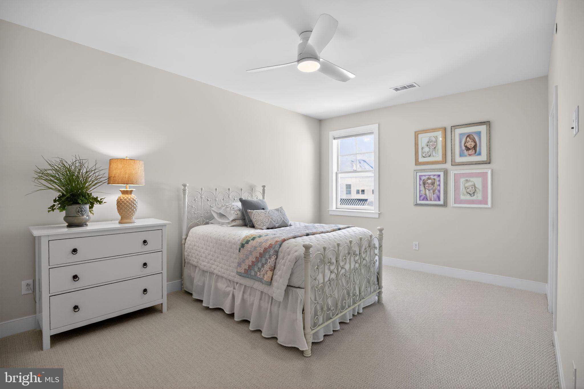 IRONSTONE AT BLUE BELL - Residential