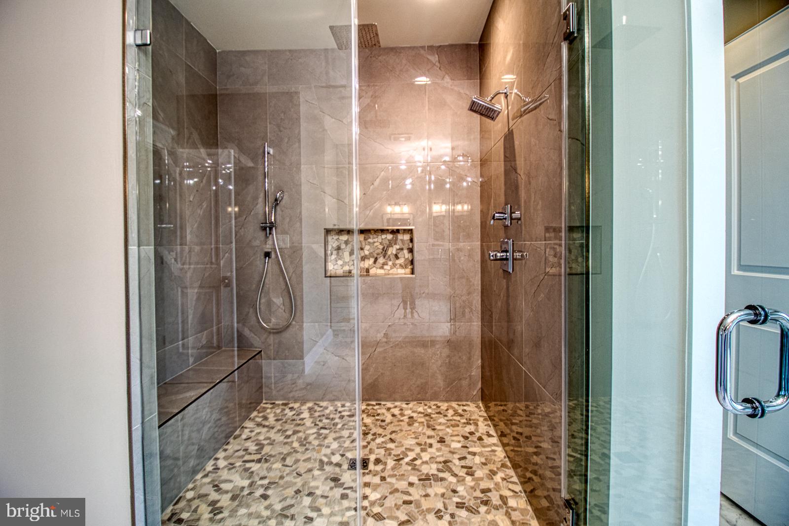 DUNN LORING WOODS - Residential