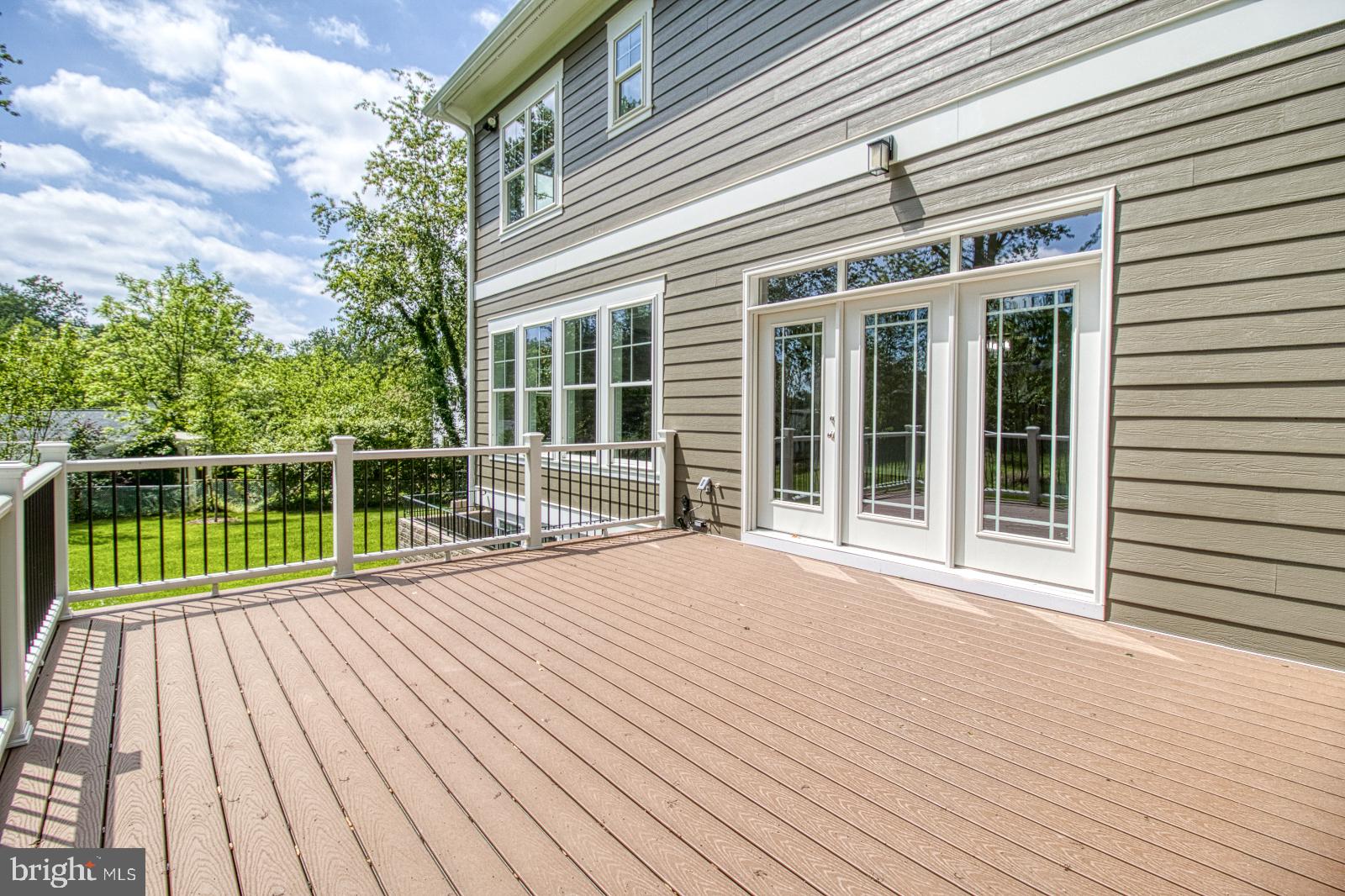 DUNN LORING WOODS - Residential