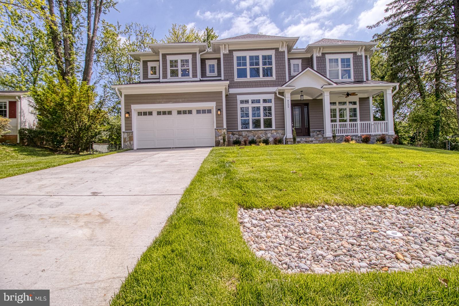 DUNN LORING WOODS - Residential