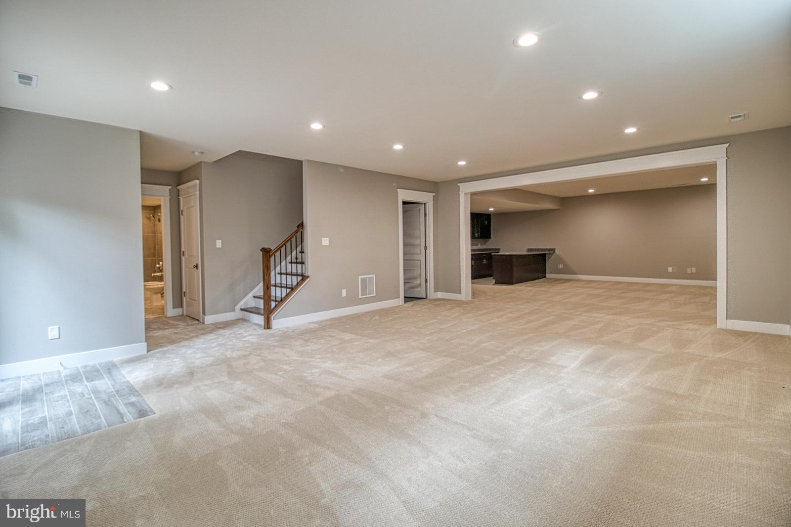 DUNN LORING WOODS - Residential