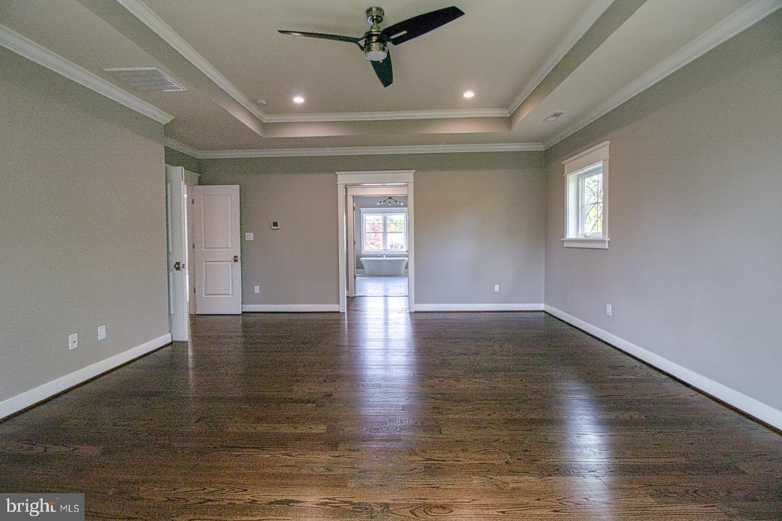 DUNN LORING WOODS - Residential