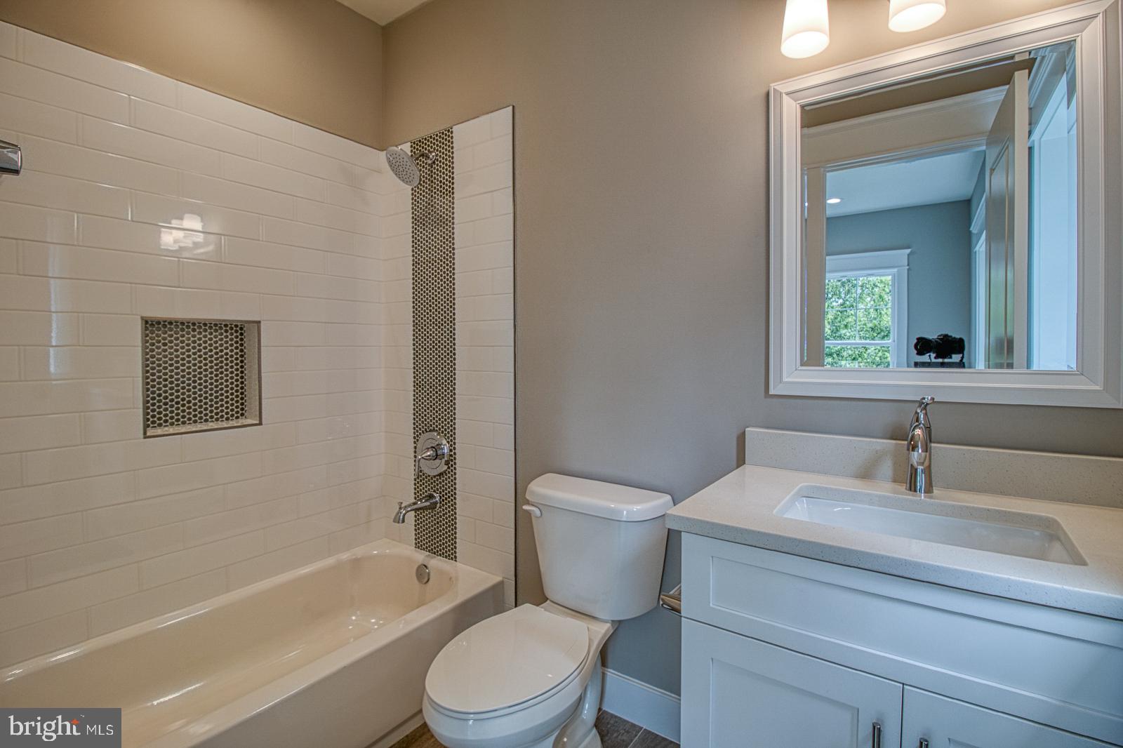 DUNN LORING WOODS - Residential