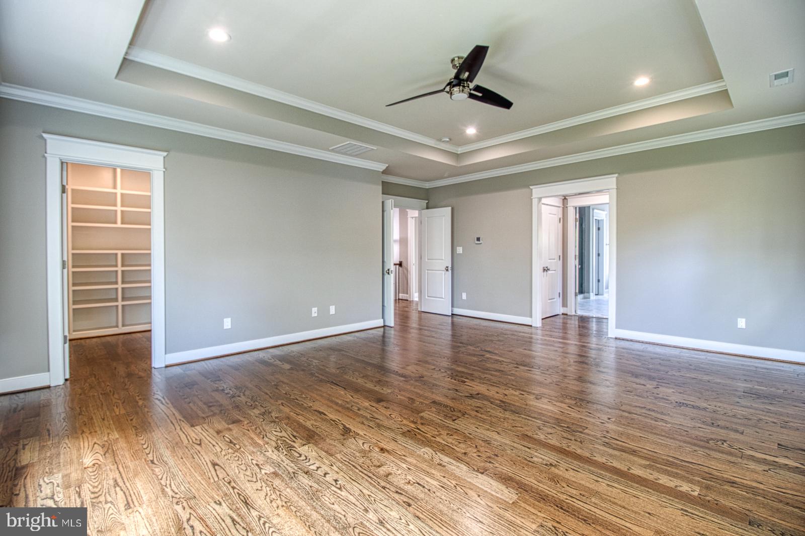 DUNN LORING WOODS - Residential