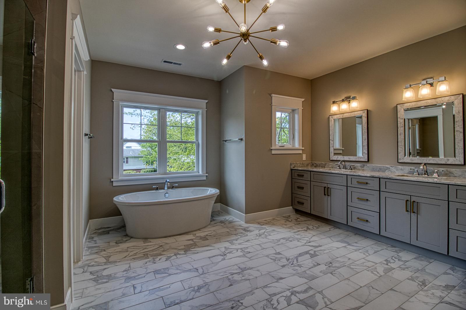 DUNN LORING WOODS - Residential