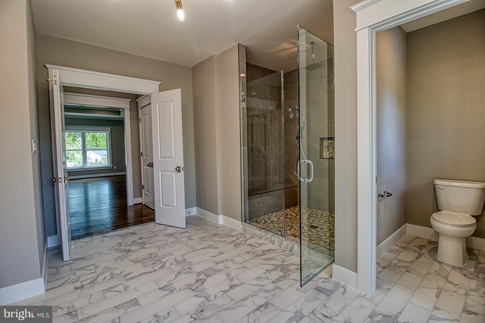 DUNN LORING WOODS - Residential