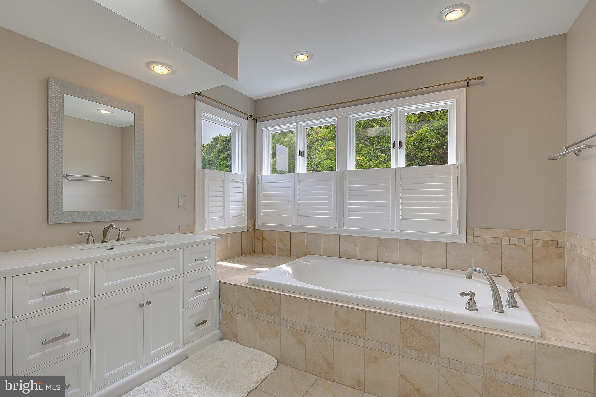 COTTAGE FARM ESTATES - Residential