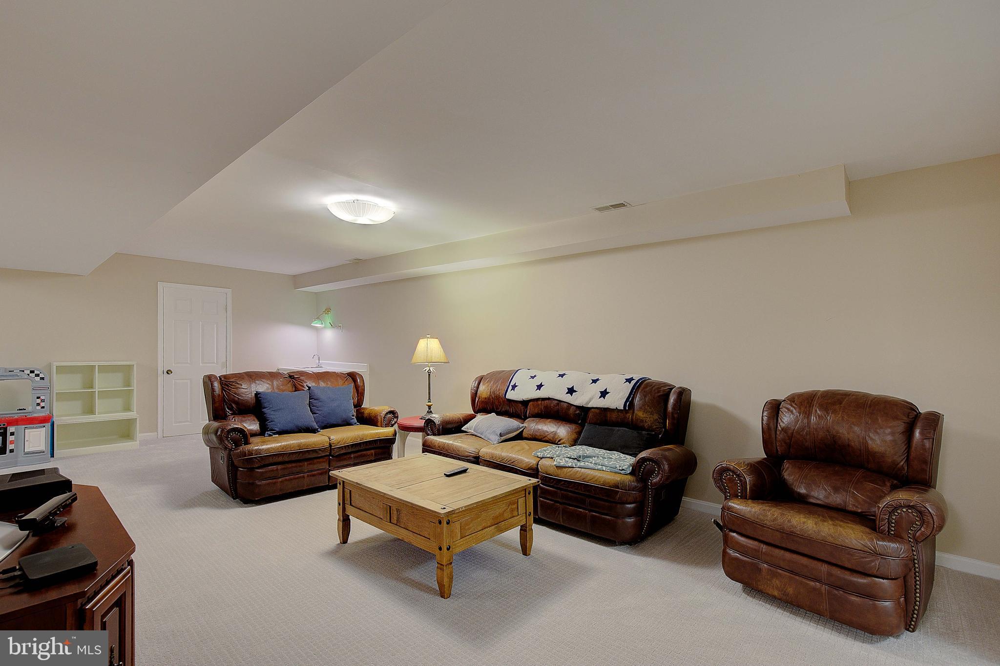 COTTAGE FARM ESTATES - Residential