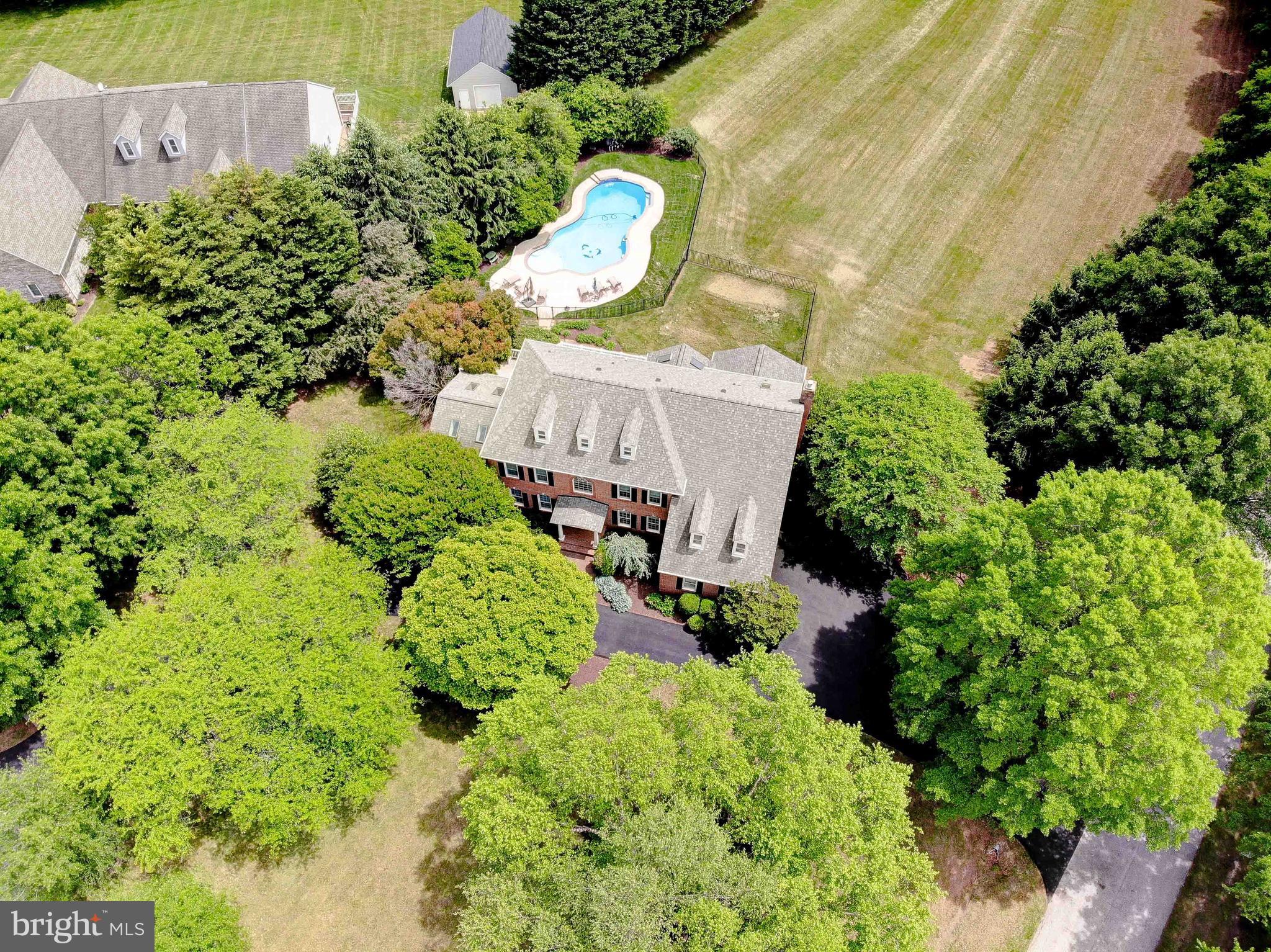 COTTAGE FARM ESTATES - Residential