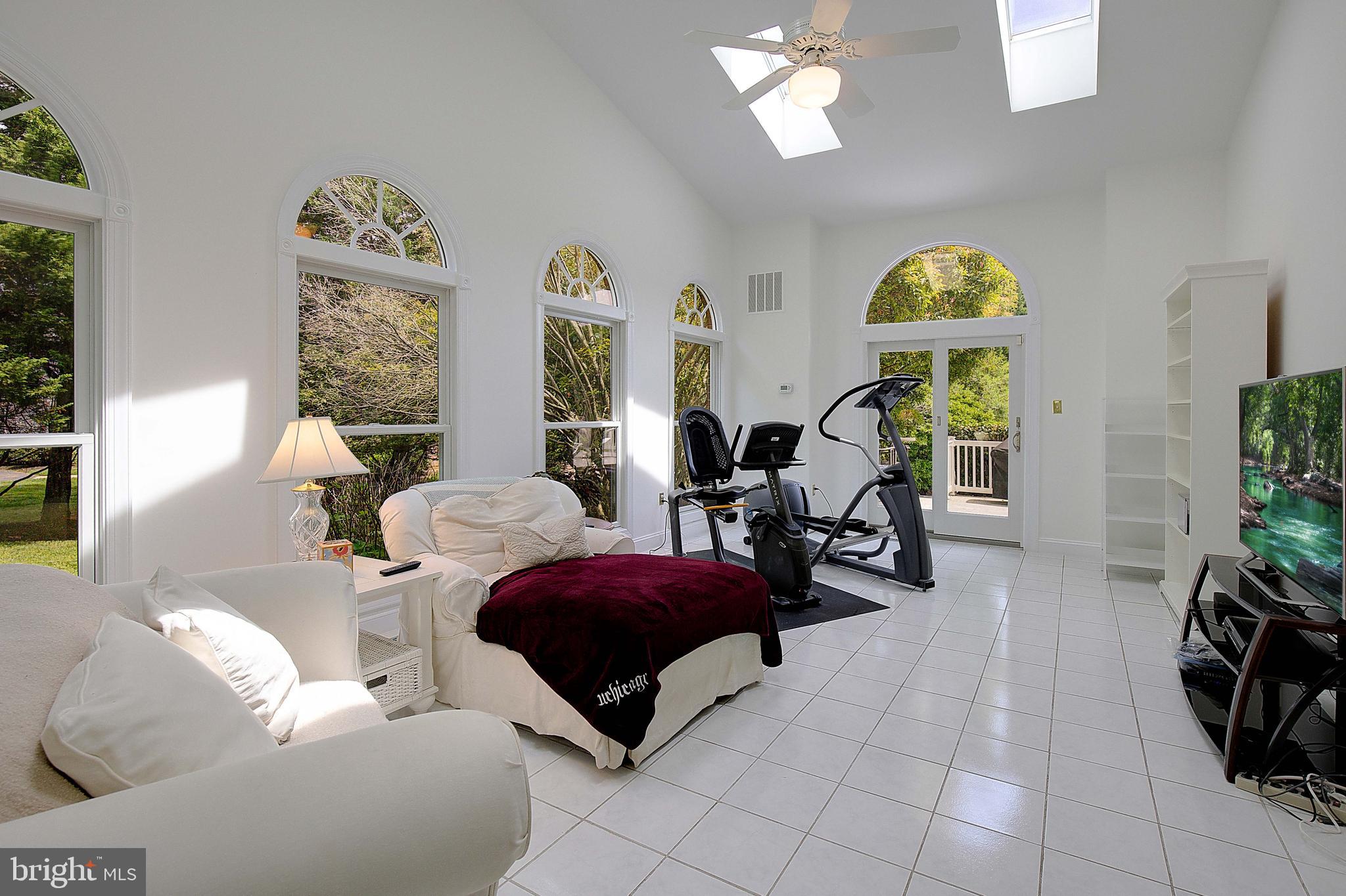 COTTAGE FARM ESTATES - Residential