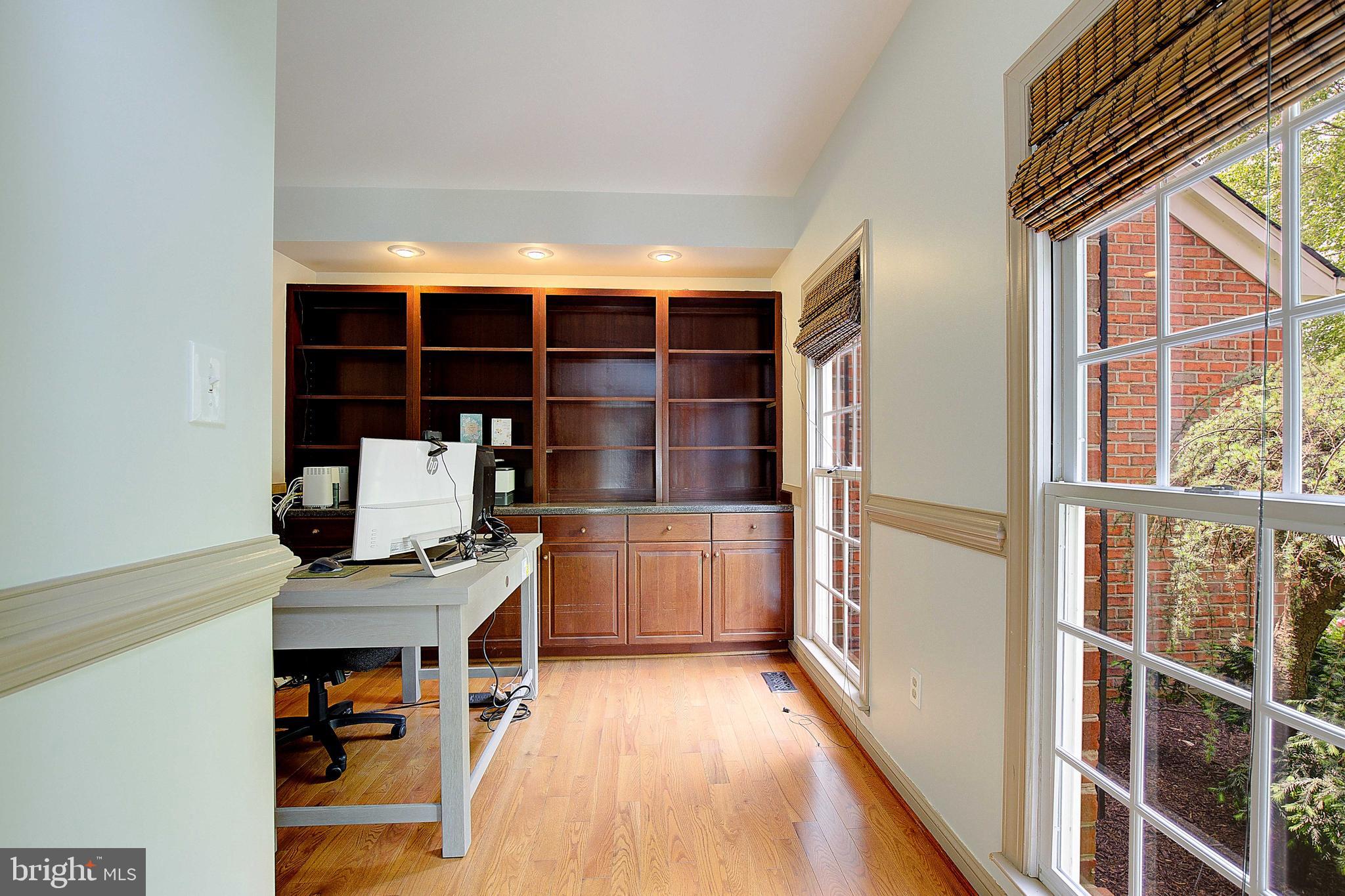 COTTAGE FARM ESTATES - Residential